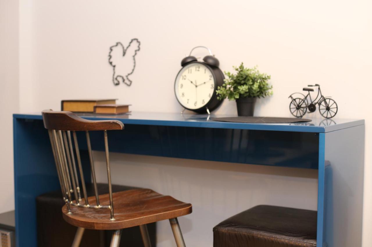 Rooster Apartment Athens